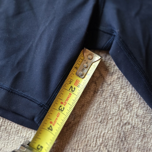 lululemon athletica High-Waist Black Workout Shorts - Picture 2 of 6